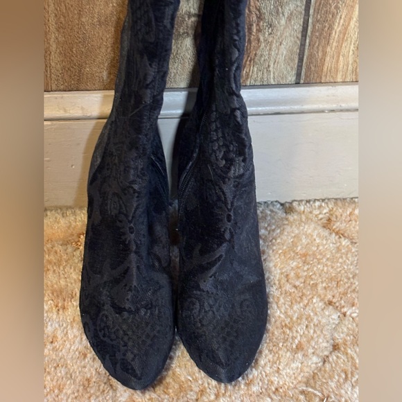 Women’s Nine West Samreno Jacquard Brocade Pattern Knee High Boots Size 6-1/2 - Picture 9 of 10